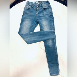 High rise skinny jeans size 5/27 curvy